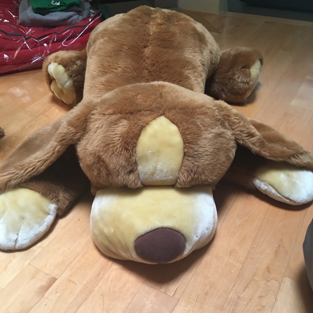 oversized plush puppy!